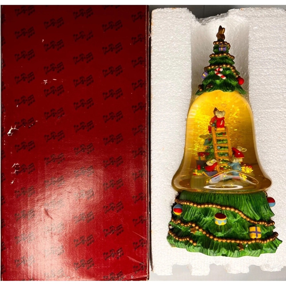 San Francisco Music Box Mice Trimming Tree Water Globe Deck the Halls Box